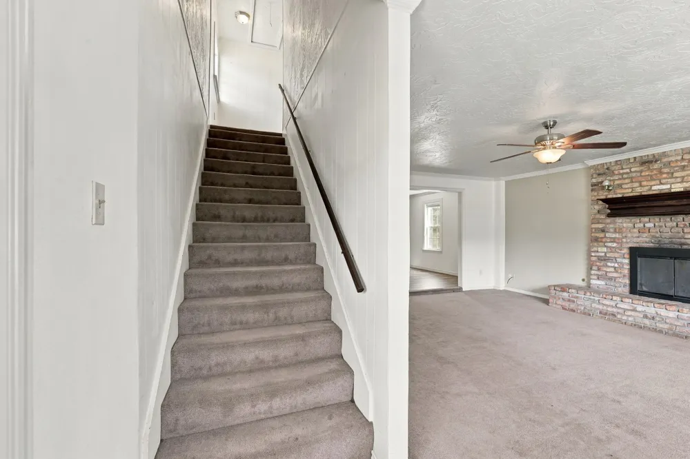 3357 E Fm 323 Palestine, TX 75801