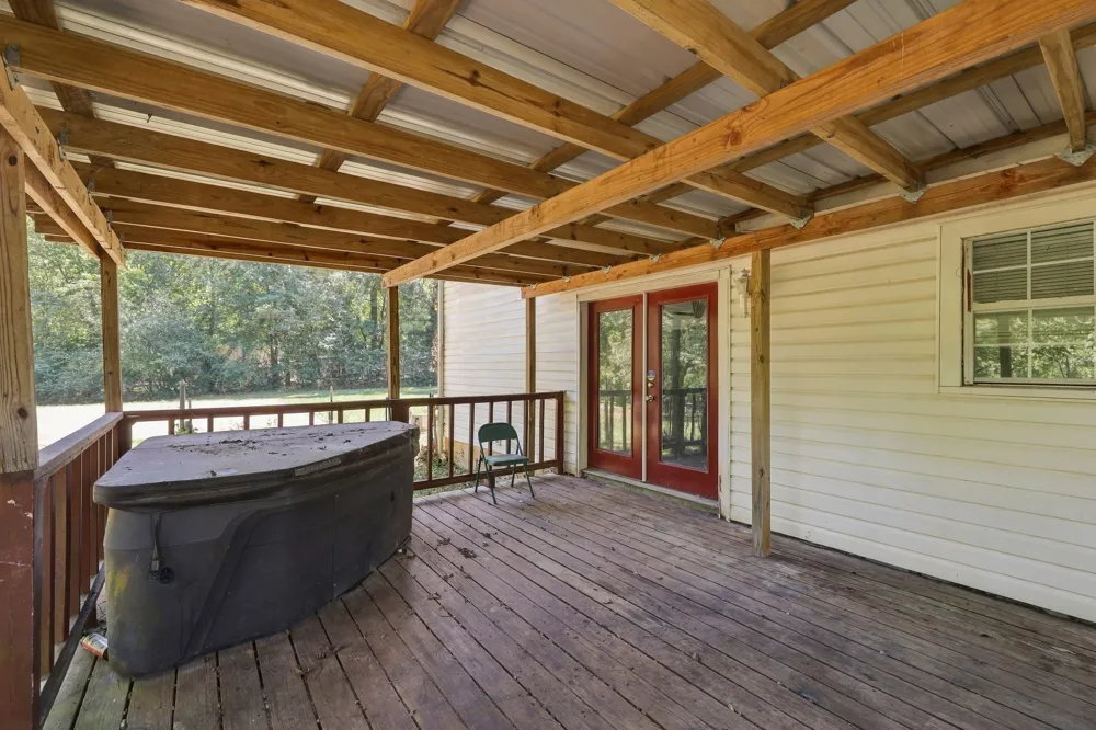 3357 E Fm 323 Palestine, TX 75801