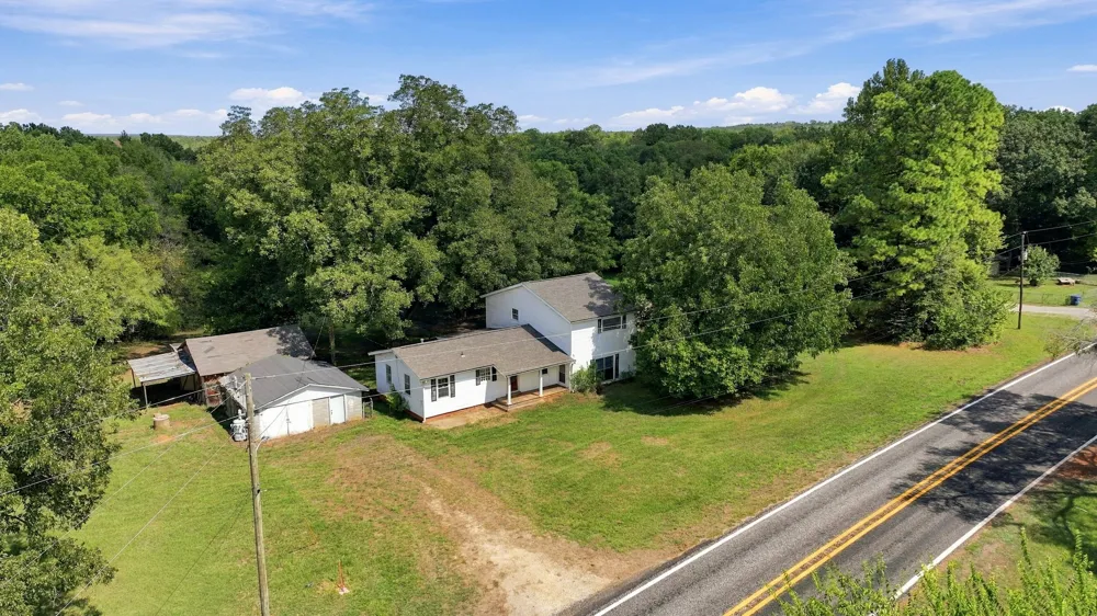 3357 E Fm 323 Palestine, TX 75801