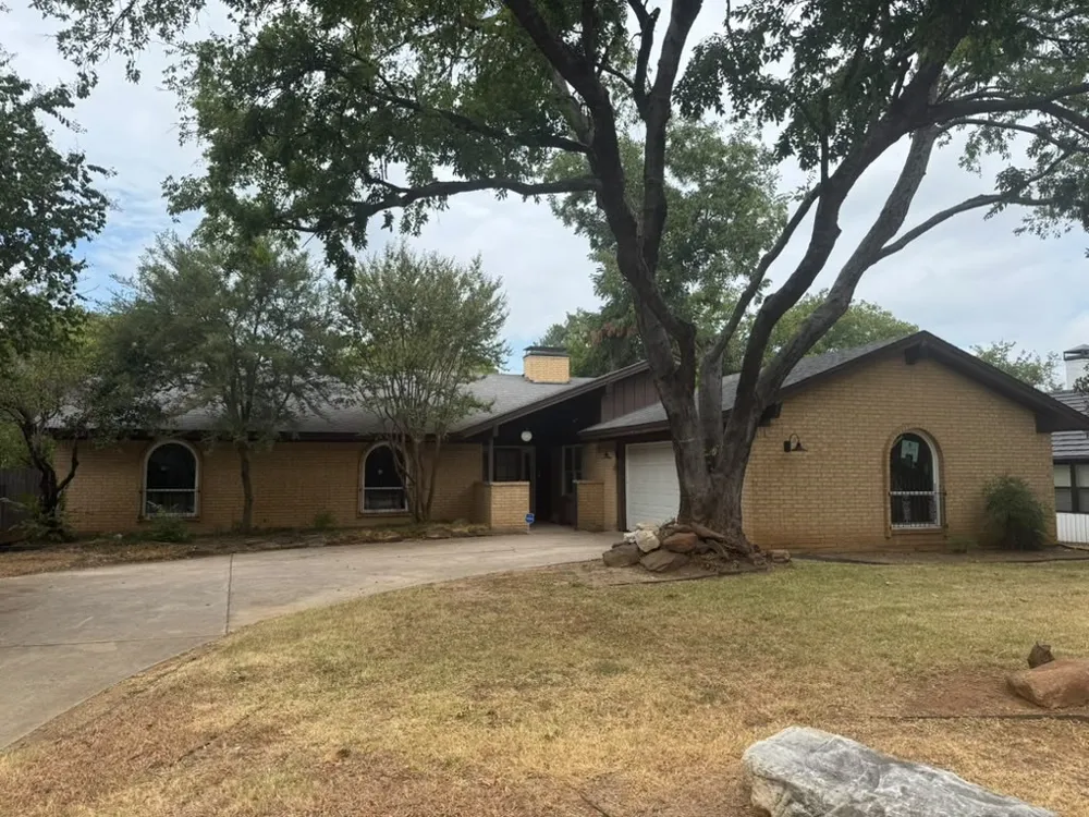 7317 Yolanda Drive Fort Worth, TX 76112