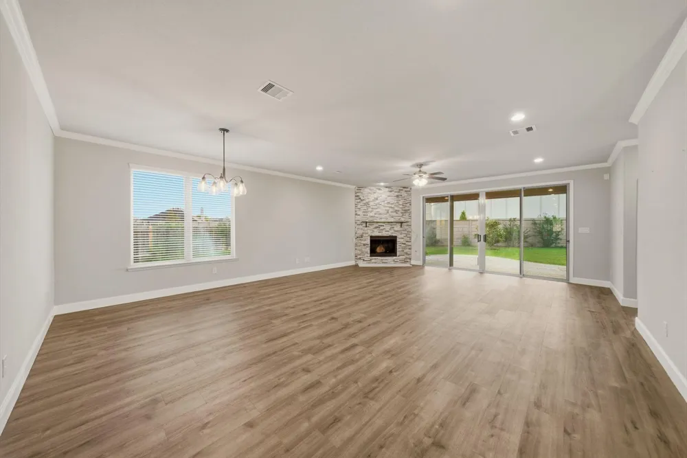 3927 Kellys Falls Lane Katy, TX 77494
