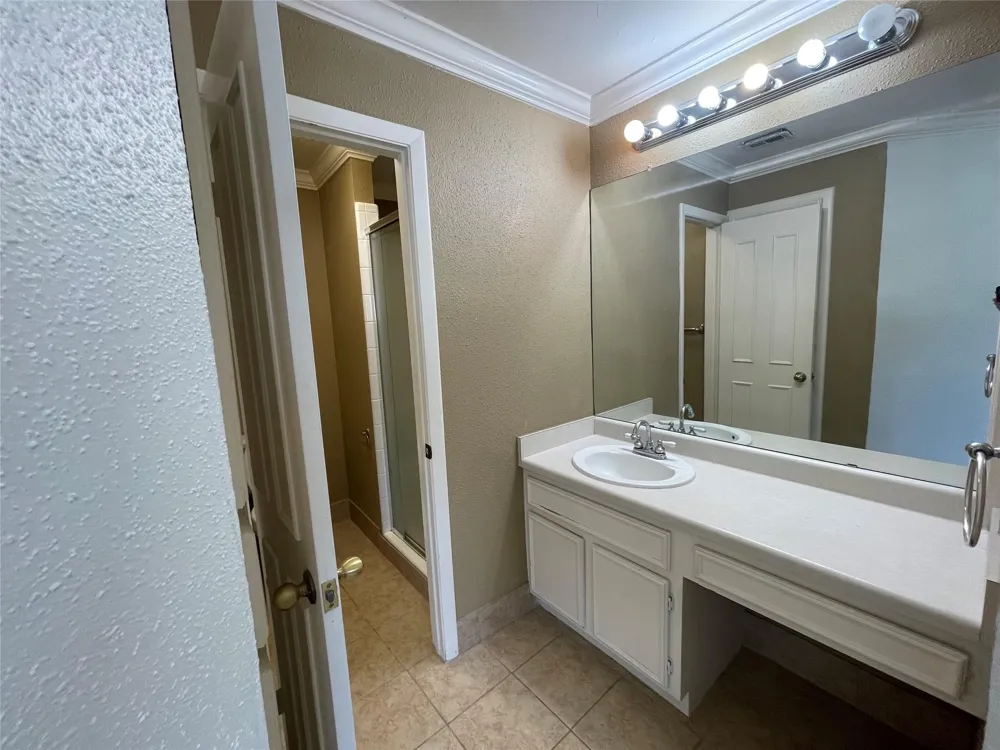 1908 Augusta Drive #4 Hockley, TX 77057