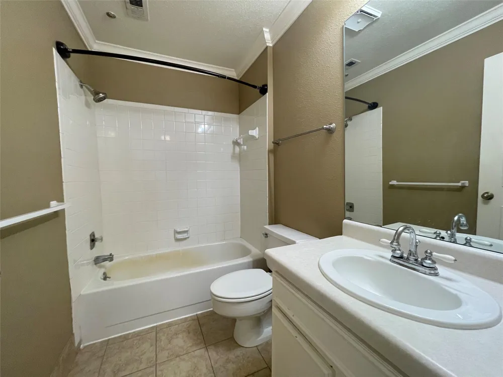 1908 Augusta Drive #4 Hockley, TX 77057