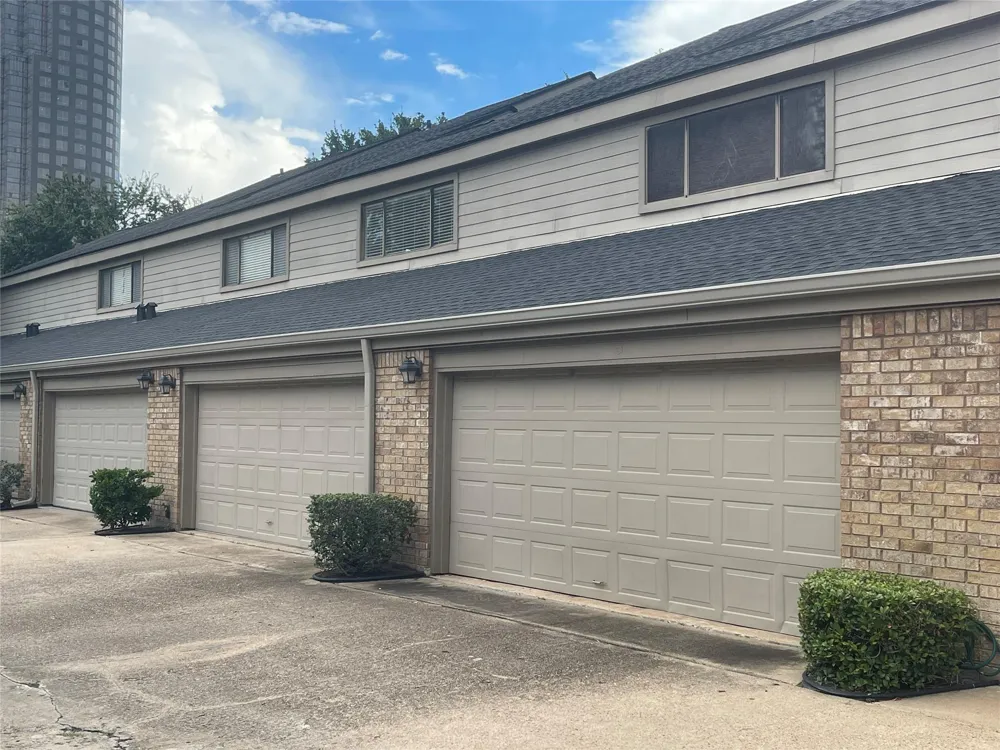 1908 Augusta Drive #4 Hockley, TX 77057