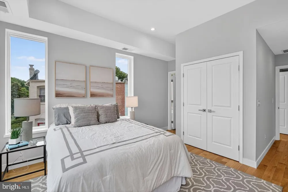 1516 C STREET NE Washington, DC 20002