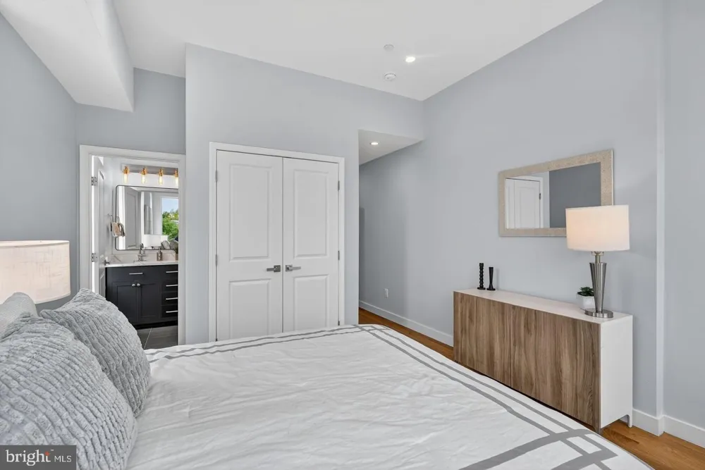 1516 C STREET NE Washington, DC 20002