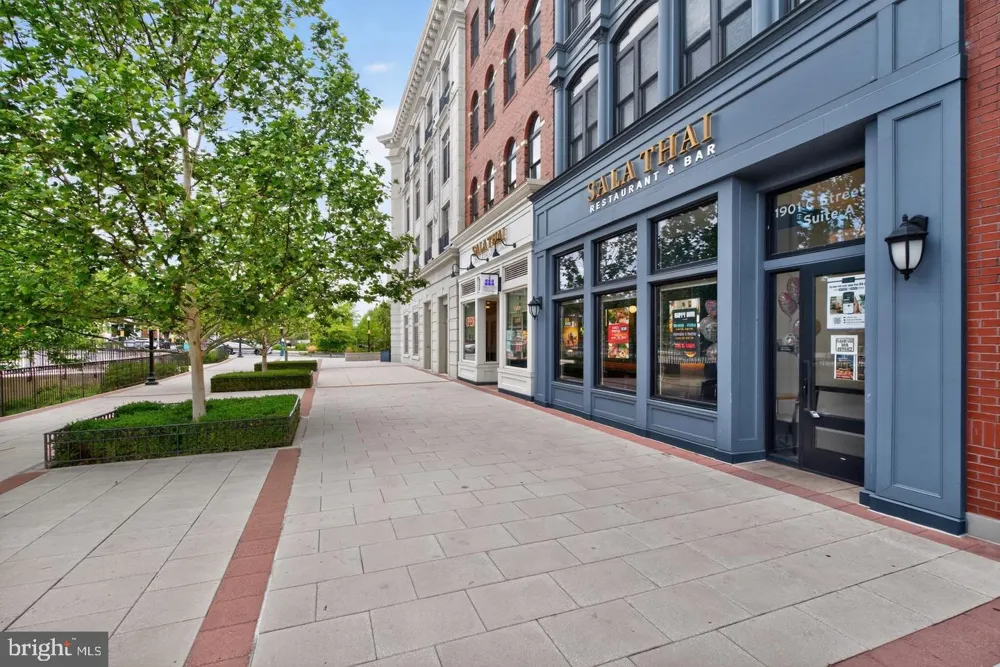 1516 C STREET NE Washington, DC 20002