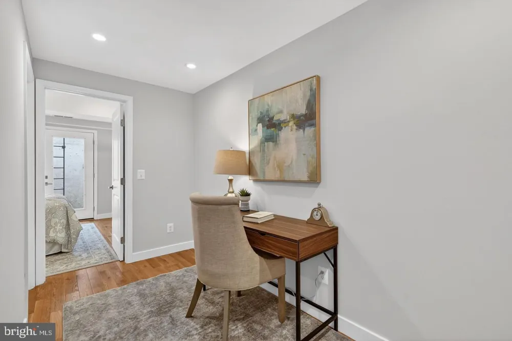 1516 C STREET NE Washington, DC 20002