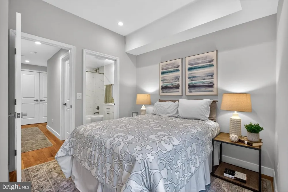 1516 C STREET NE Washington, DC 20002