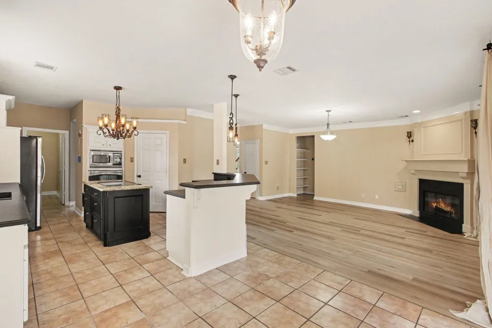 551 Stephen F Austin Drive Conroe, TX 77302