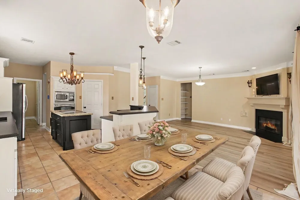 551 Stephen F Austin Drive Conroe, TX 77302