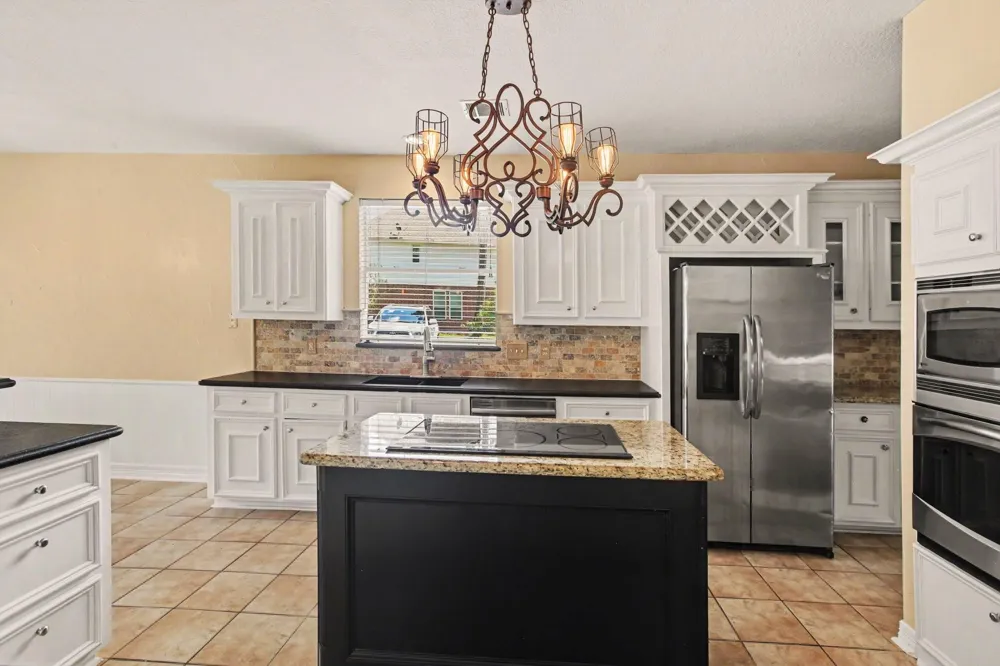 551 Stephen F Austin Drive Conroe, TX 77302
