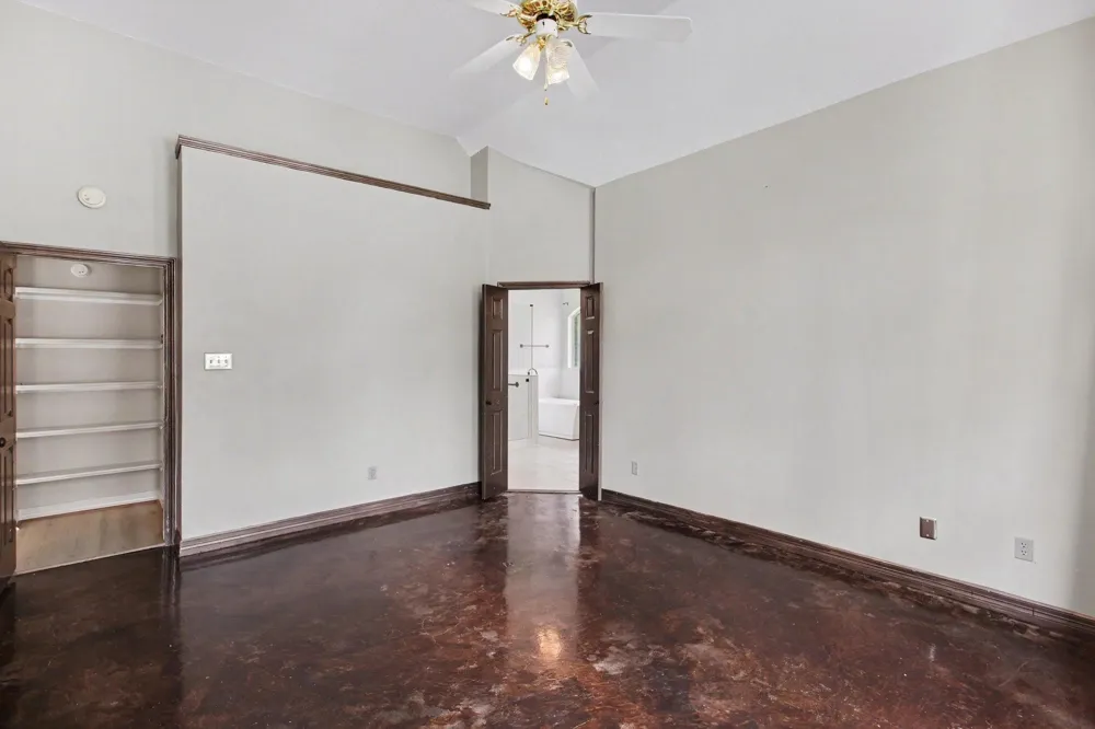 551 Stephen F Austin Drive Conroe, TX 77302