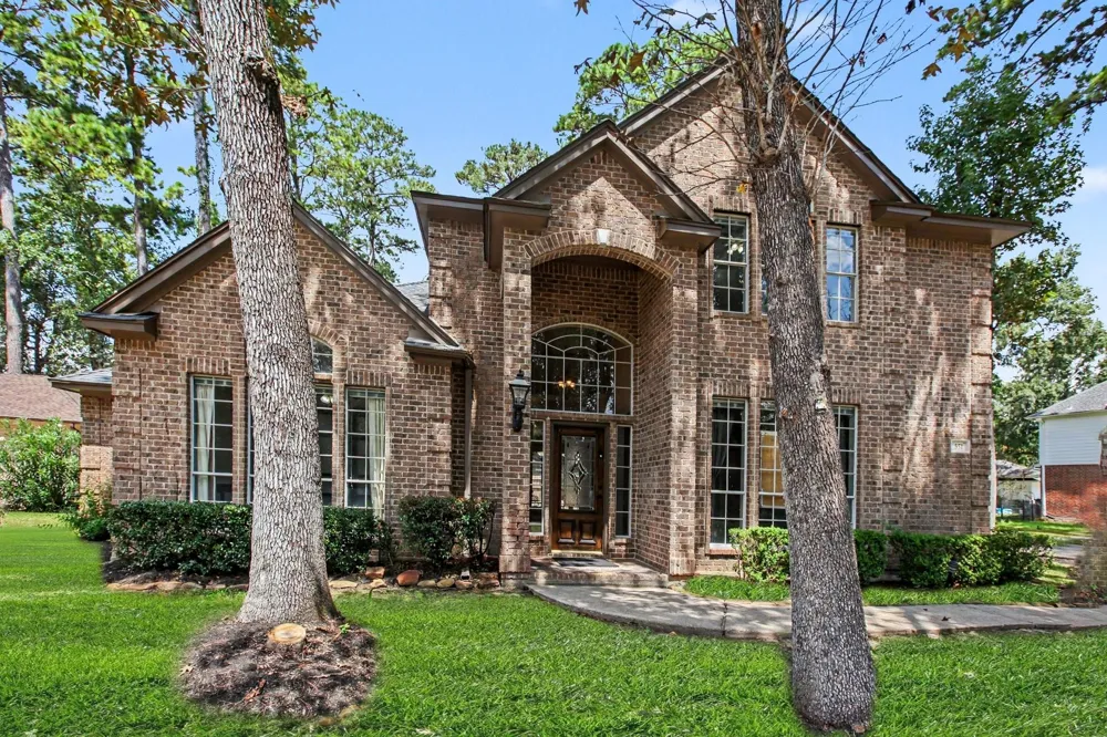 551 Stephen F Austin Drive Conroe, TX 77302