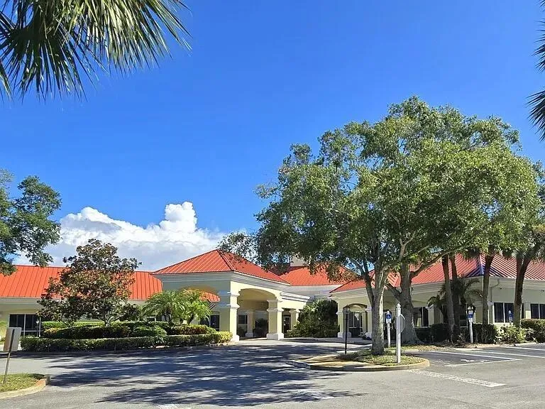 613 NW San Remo Circle Port St. Lucie, FL 34986