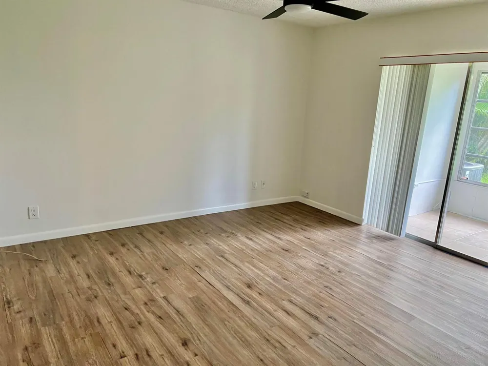 7205 NW 5TH PLACE #105 Margate, FL 33063