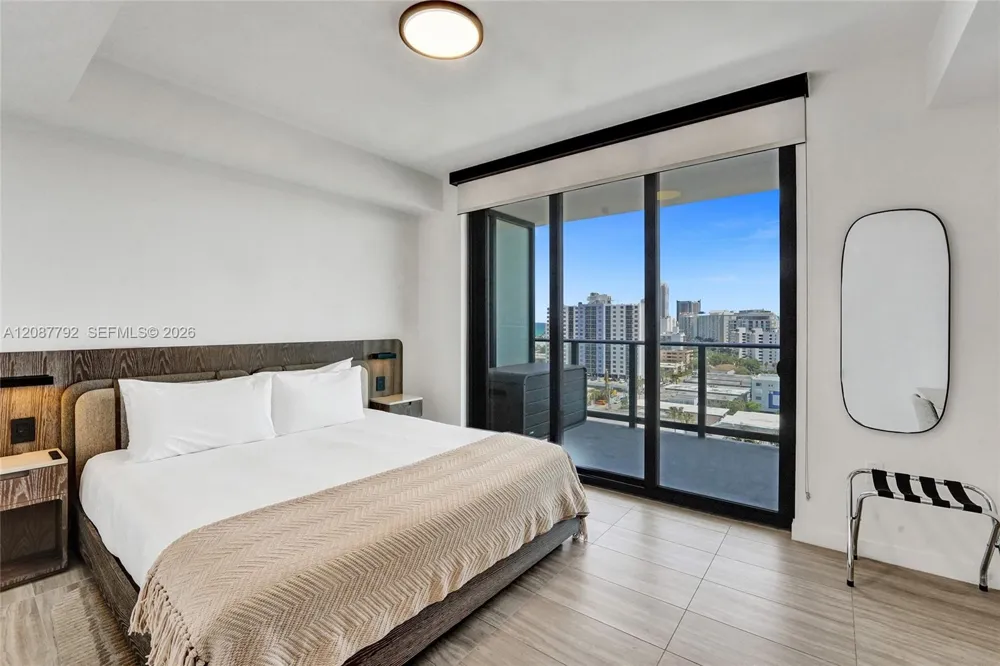 580 72 unit 1110 #1110 Miami, FL 33141