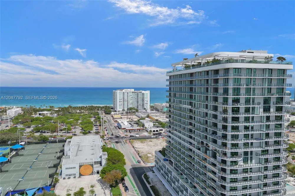 580 72 unit 1110 #1110 Miami, FL 33141