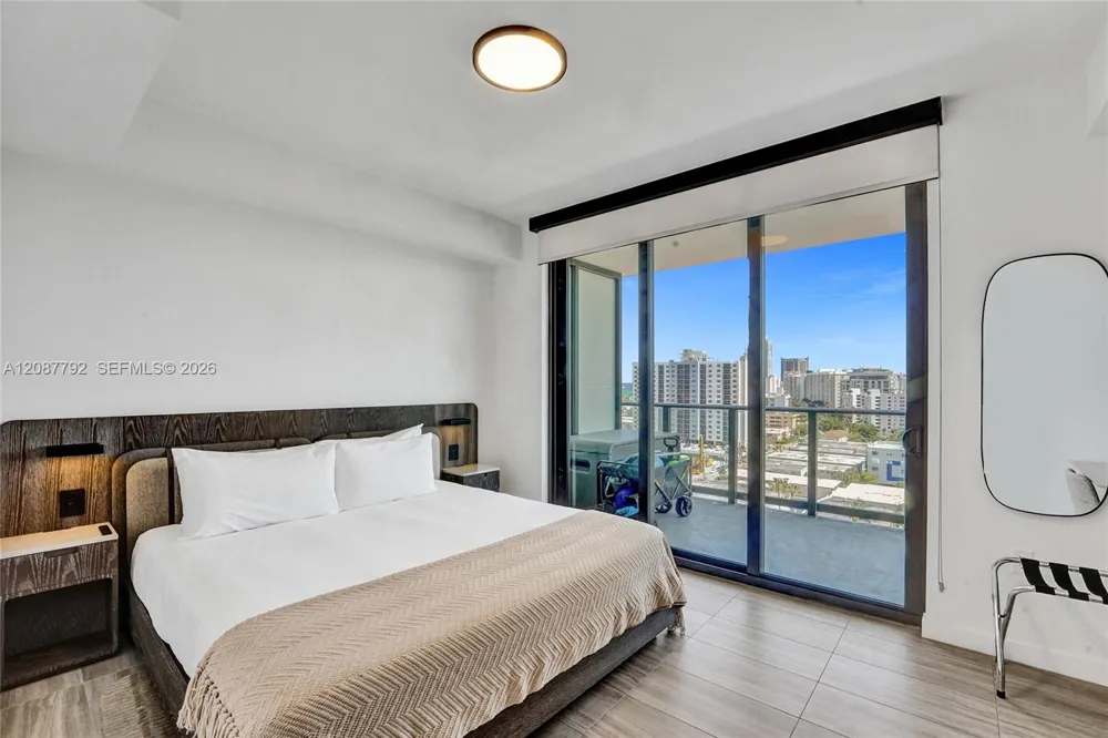 580 72 unit 1110 #1110 Miami, FL 33141