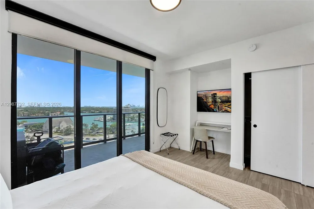 580 72 unit 1110 #1110 Miami, FL 33141