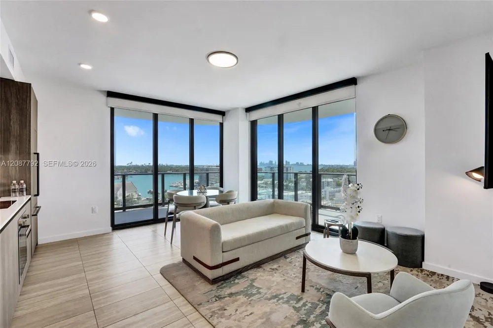 580 72 unit 1110 #1110 Miami, FL 33141