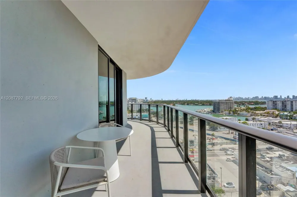 580 72 unit 1110 #1110 Miami, FL 33141