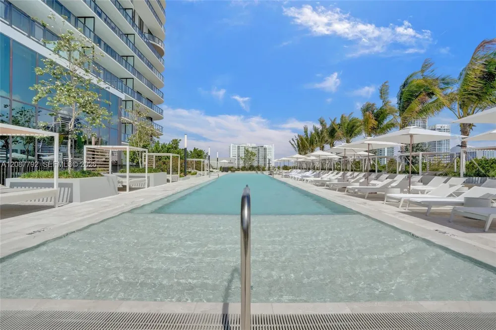 580 72 unit 1110 #1110 Miami, FL 33141