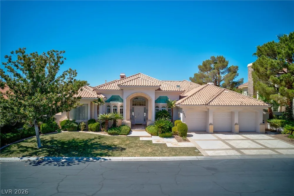 2017 Eagle Trace Way Las Vegas, NV 89117