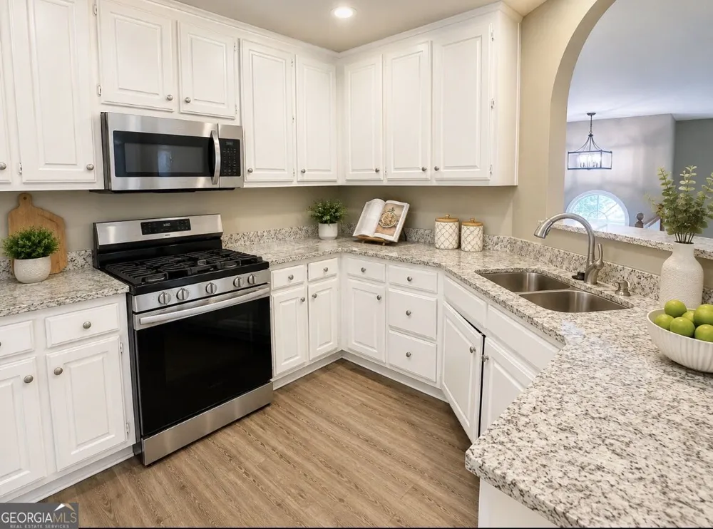 3063 Vineyard WAY Smyrna, GA 30082