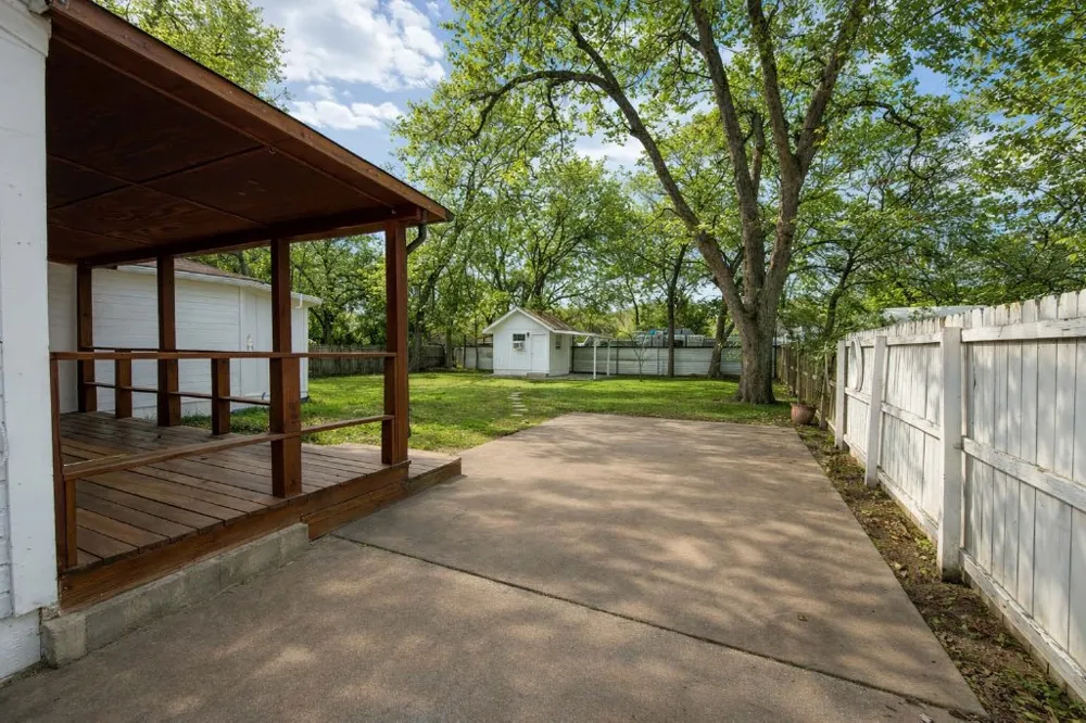4611 Milburn Lane Austin, TX 78702