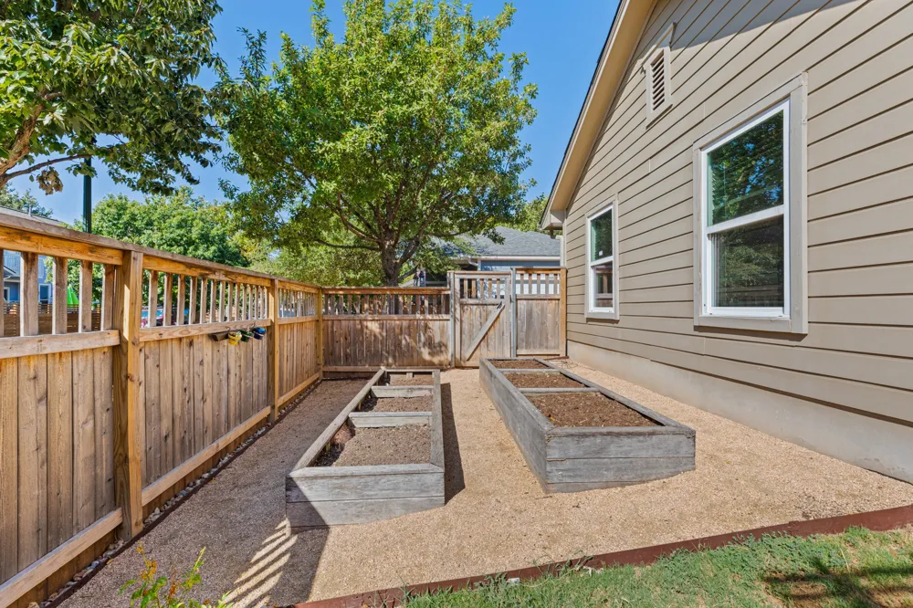 4100 Berkman Drive Austin, TX 78723