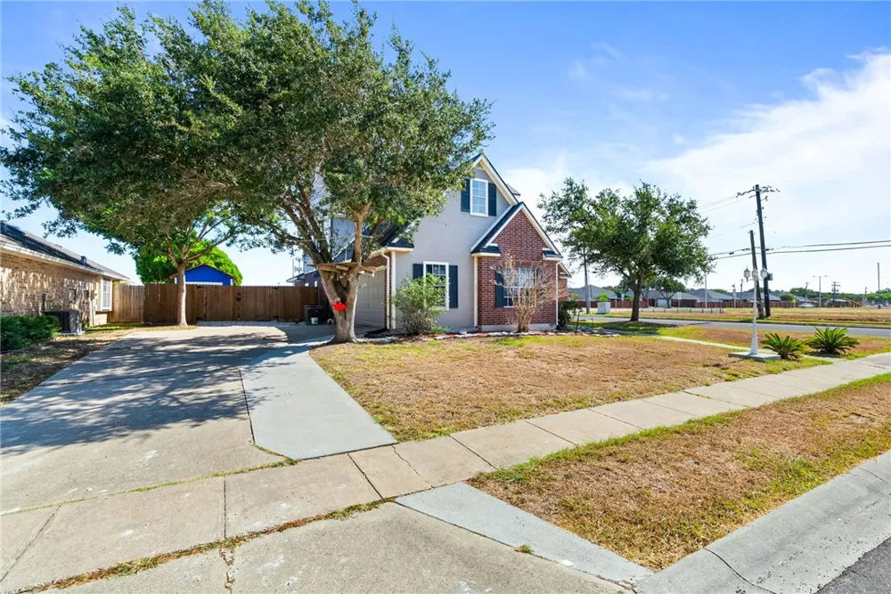 4922 Kerrville Drive Corpus Christi, TX 78413