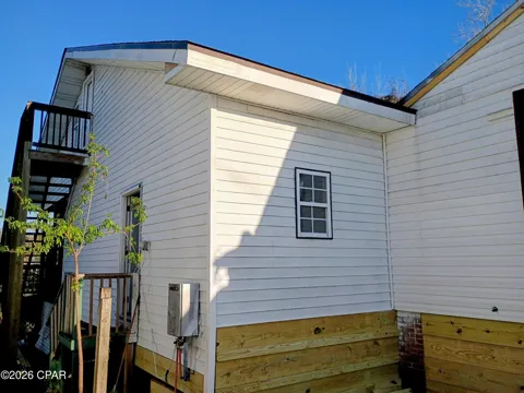 338 Bonita Avenue