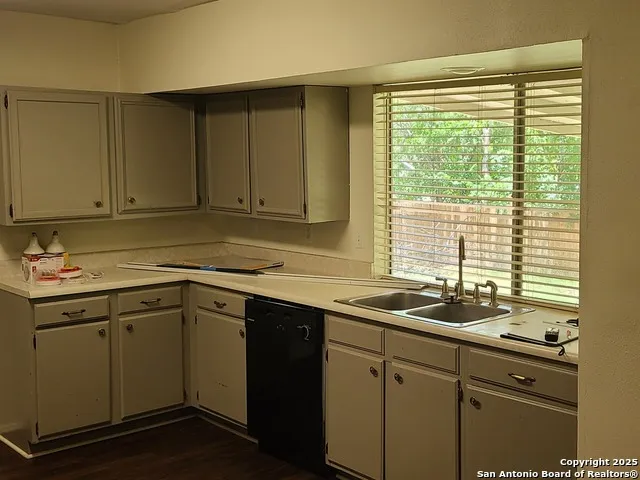 4219 RAMSGATE ST San Antonio, TX 78230