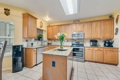 6405 Creekbend Court Arlington, TX 76001