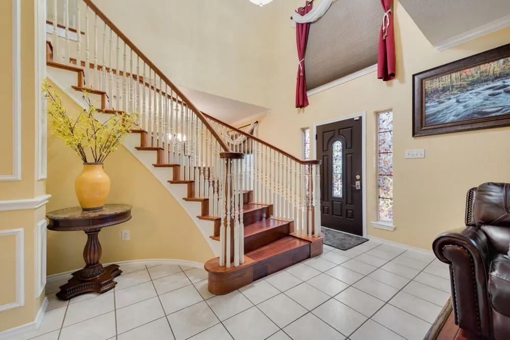 6405 Creekbend Court Arlington, TX 76001