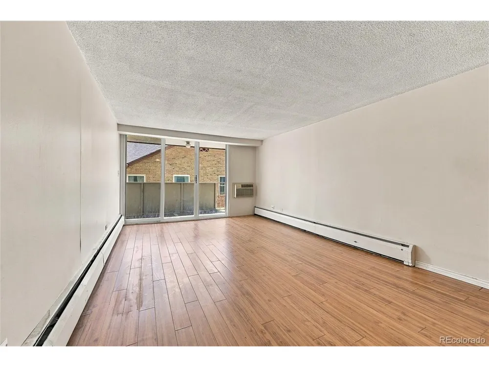 799 Dahlia Street #201 Denver, CO 80220