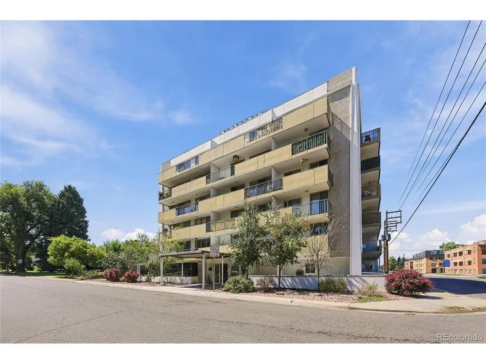 799 Dahlia Street #201 Denver, CO 80220