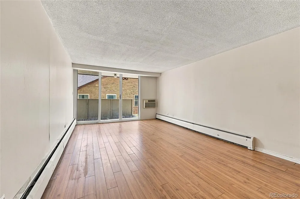 799 Dahlia Street #201 Denver, CO 80220