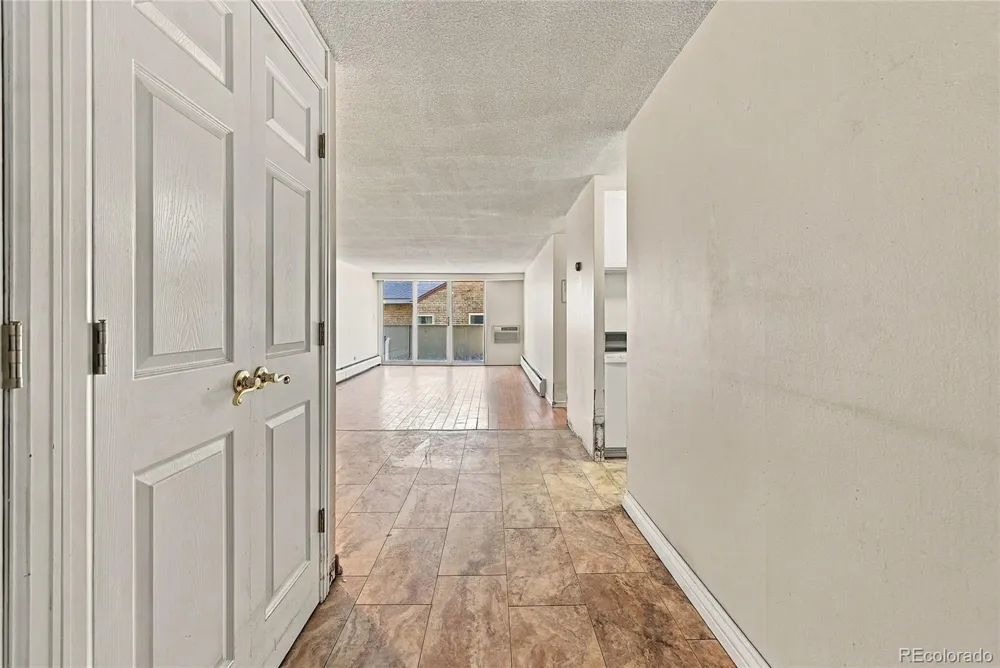799 Dahlia Street #201 Denver, CO 80220