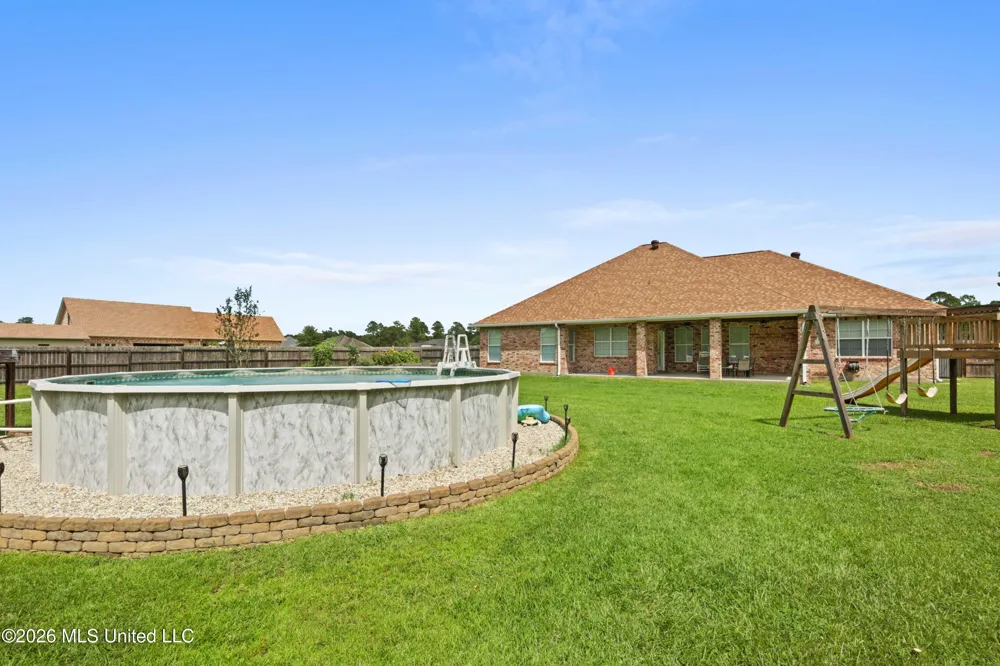 12231 E Pointe Drive Picayune, MS 39466