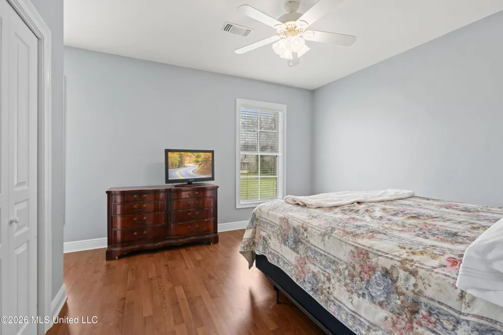 12231 E Pointe Drive Picayune, MS 39466