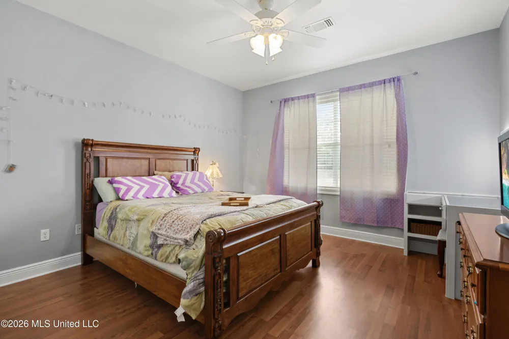 12231 E Pointe Drive Picayune, MS 39466