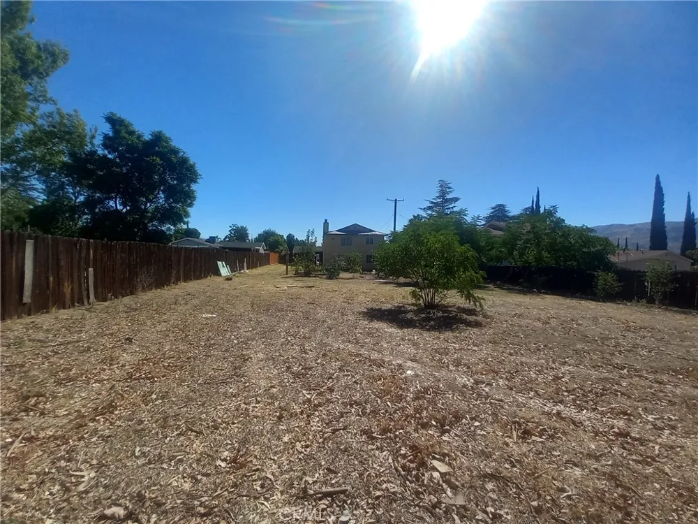 321 Park Banning, CA 92220