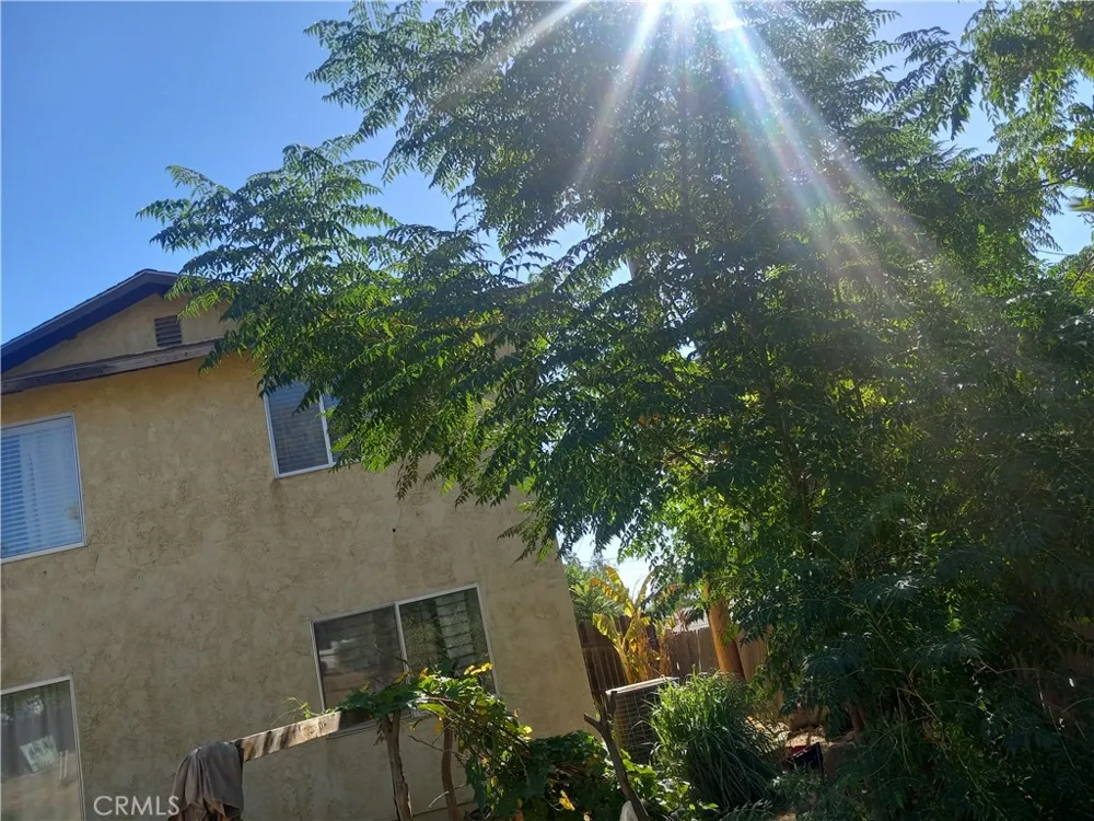 321 Park Banning, CA 92220