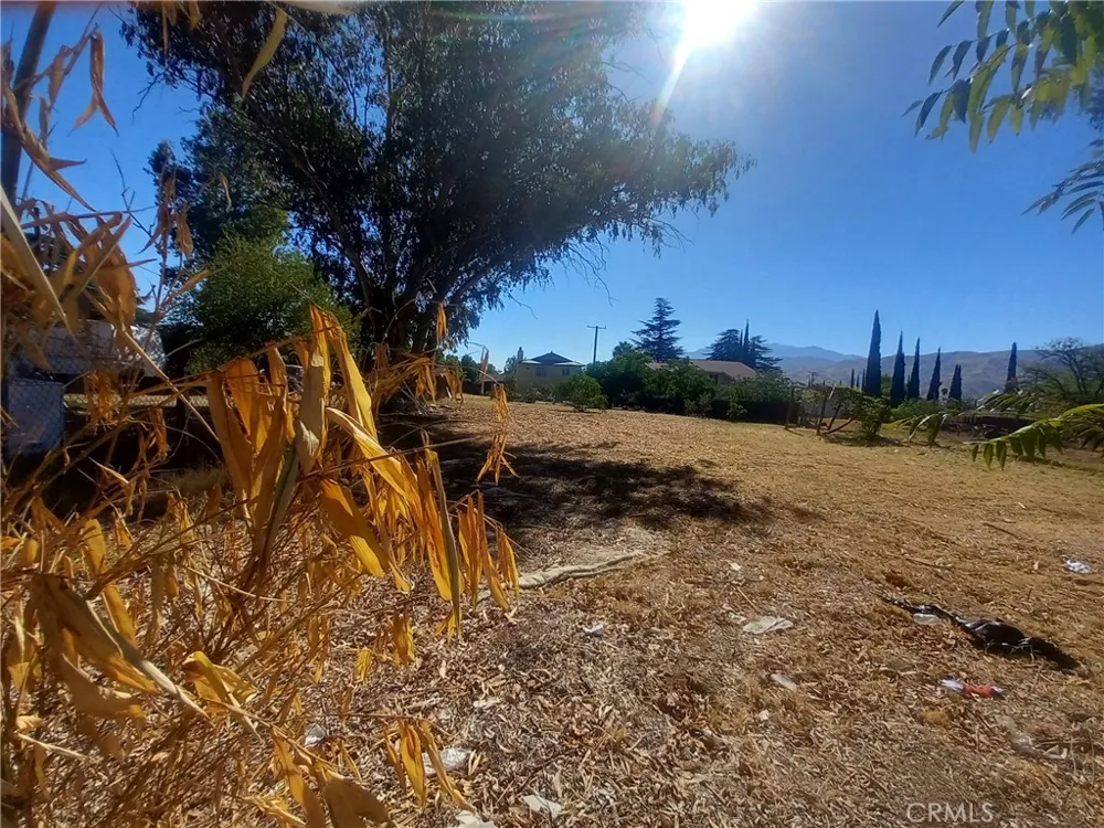 321 Park Banning, CA 92220