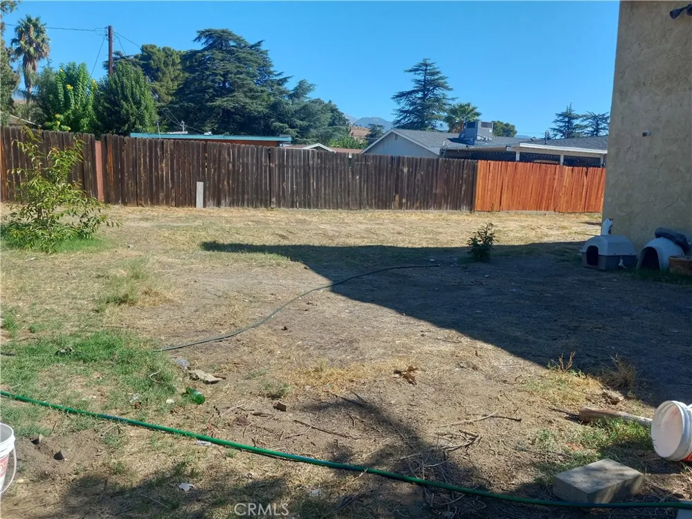 321 Park Banning, CA 92220