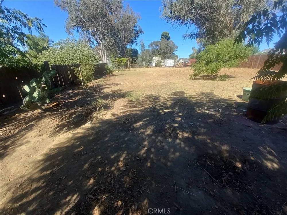 321 Park Banning, CA 92220