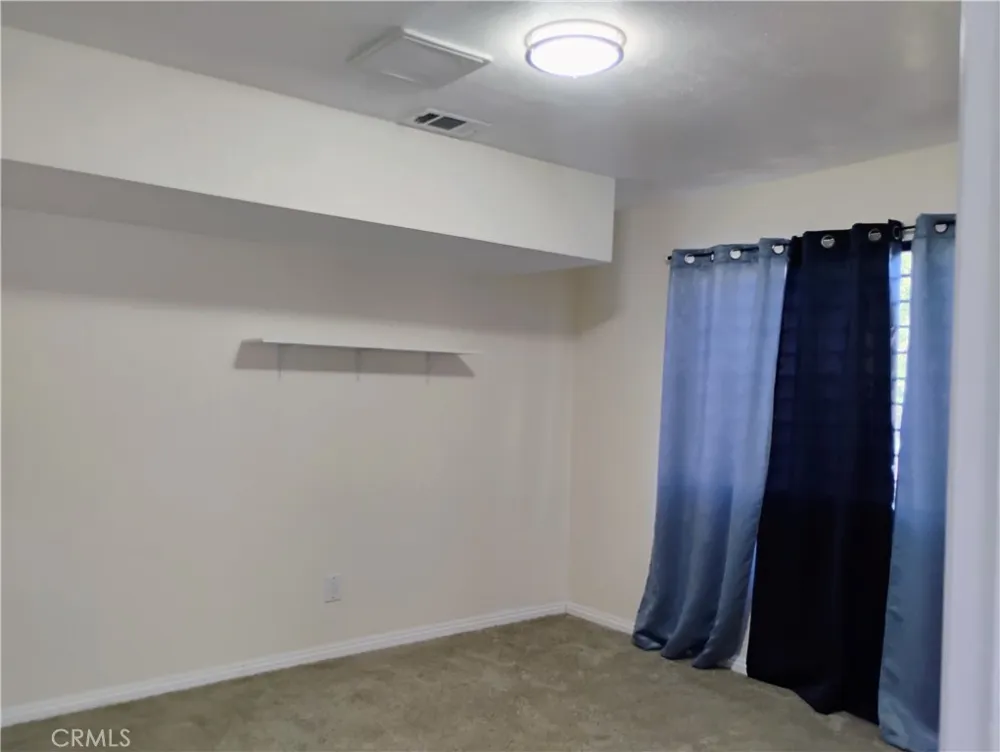 321 Park Banning, CA 92220