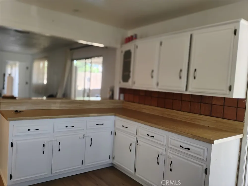 321 Park Banning, CA 92220
